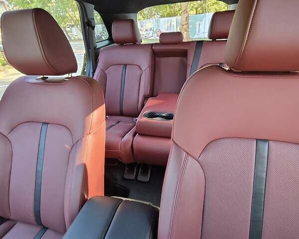 Чорний Мазда CX-70, об'ємом двигуна 3.28 л та пробігом 8 тис. км за 42000 $, фото 31 на Automoto.ua