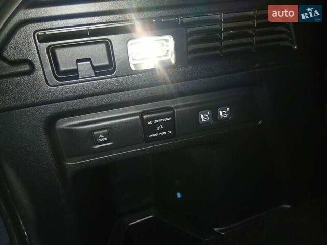 Серый Мазда CX-70, объемом двигателя 2.5 л и пробегом 1 тыс. км за 45000 $, фото 21 на Automoto.ua