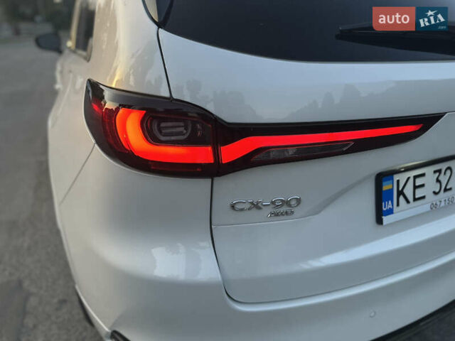 Белый Мазда CX-90, объемом двигателя 3.28 л и пробегом 13 тыс. км за 42500 $, фото 50 на Automoto.ua