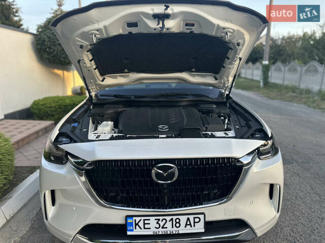 Белый Мазда CX-90, объемом двигателя 3.28 л и пробегом 13 тыс. км за 42500 $, фото 107 на Automoto.ua