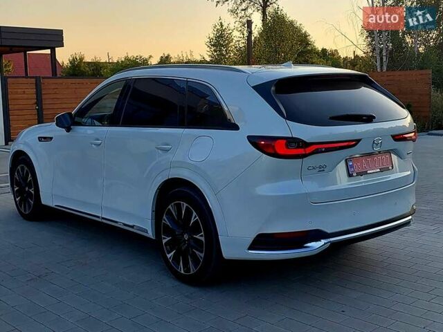 Белый Мазда CX-90, объемом двигателя 3.28 л и пробегом 16 тыс. км за 45500 $, фото 45 на Automoto.ua