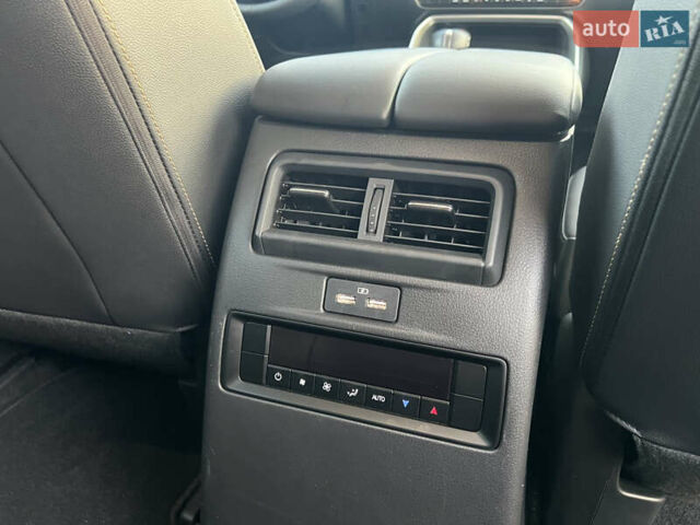 Белый Мазда CX-90, объемом двигателя 3.28 л и пробегом 7 тыс. км за 33400 $, фото 19 на Automoto.ua