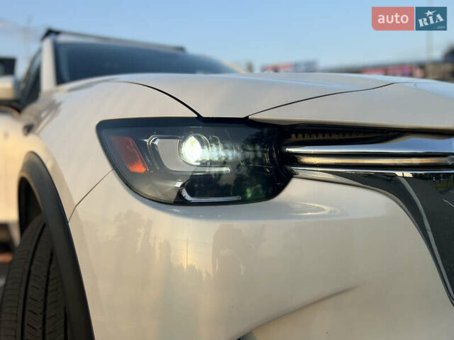 Белый Мазда CX-90, объемом двигателя 3.28 л и пробегом 7 тыс. км за 33400 $, фото 1 на Automoto.ua