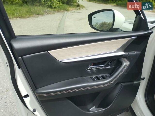 Білий Мазда CX-90, об'ємом двигуна 3.28 л та пробігом 14 тис. км за 41000 $, фото 13 на Automoto.ua