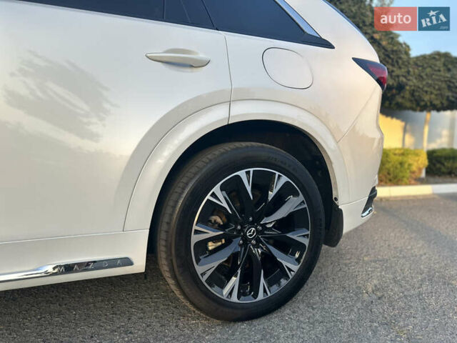 Белый Мазда CX-90, объемом двигателя 3.28 л и пробегом 13 тыс. км за 40000 $, фото 47 на Automoto.ua