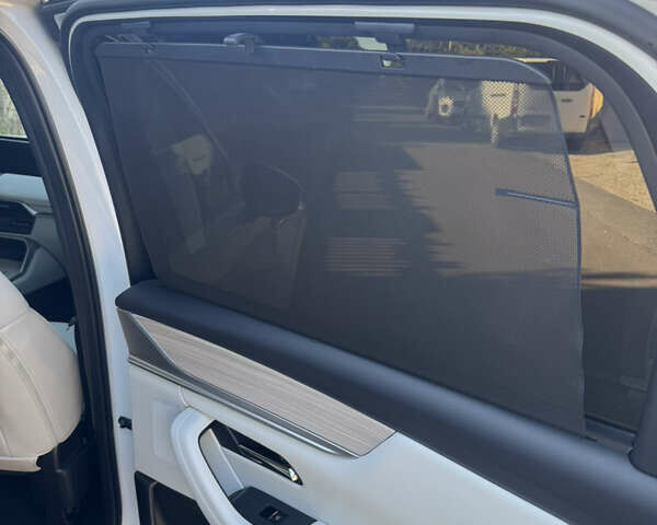 Белый Мазда CX-90, объемом двигателя 3.28 л и пробегом 13 тыс. км за 42500 $, фото 36 на Automoto.ua