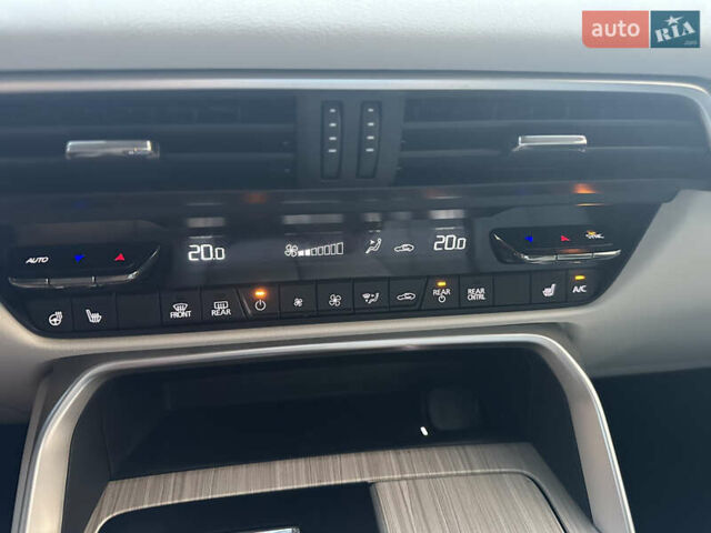 Белый Мазда CX-90, объемом двигателя 3.28 л и пробегом 13 тыс. км за 40000 $, фото 65 на Automoto.ua