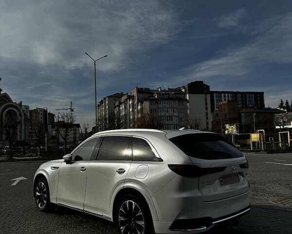 Белый Мазда CX-90, объемом двигателя 3.28 л и пробегом 39 тыс. км за 36800 $, фото 4 на Automoto.ua
