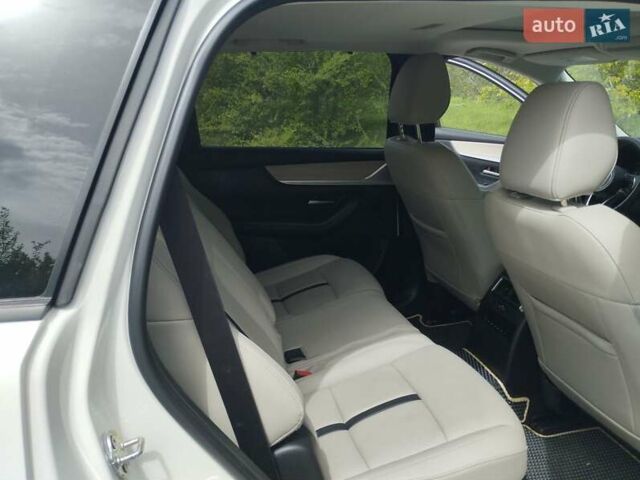 Білий Мазда CX-90, об'ємом двигуна 3.28 л та пробігом 14 тис. км за 41000 $, фото 4 на Automoto.ua