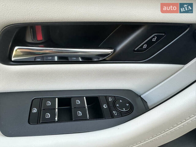 Белый Мазда CX-90, объемом двигателя 3.28 л и пробегом 13 тыс. км за 40000 $, фото 12 на Automoto.ua