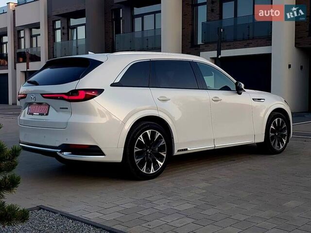 Белый Мазда CX-90, объемом двигателя 3.28 л и пробегом 16 тыс. км за 45500 $, фото 43 на Automoto.ua