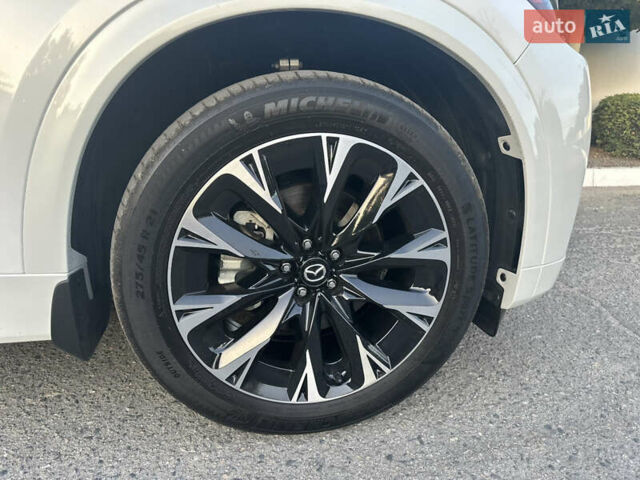 Белый Мазда CX-90, объемом двигателя 3.28 л и пробегом 13 тыс. км за 40000 $, фото 15 на Automoto.ua