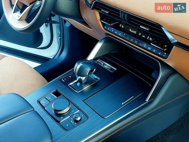 Белый Мазда CX-90, объемом двигателя 3.28 л и пробегом 16 тыс. км за 45500 $, фото 33 на Automoto.ua