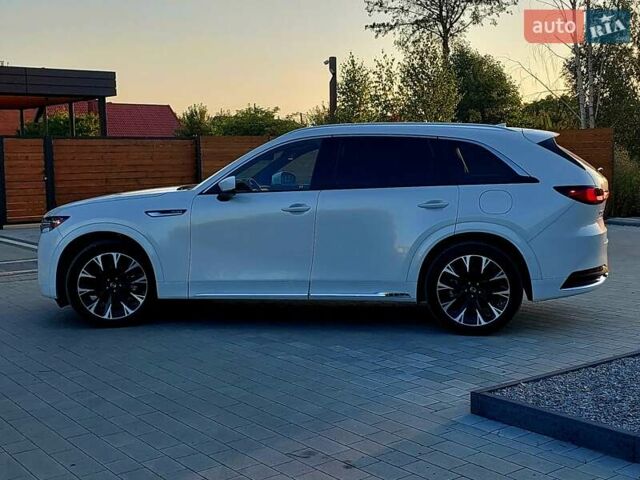 Белый Мазда CX-90, объемом двигателя 3.28 л и пробегом 16 тыс. км за 45500 $, фото 5 на Automoto.ua