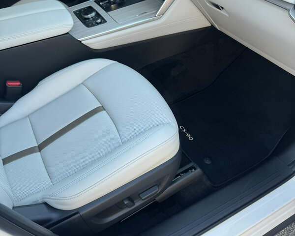 Белый Мазда CX-90, объемом двигателя 3.28 л и пробегом 13 тыс. км за 42500 $, фото 37 на Automoto.ua