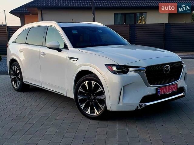 Белый Мазда CX-90, объемом двигателя 3.28 л и пробегом 16 тыс. км за 45500 $, фото 4 на Automoto.ua