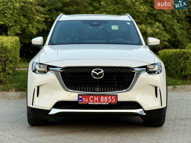 Белый Мазда CX-90, объемом двигателя 2.49 л и пробегом 17 тыс. км за 39850 $, фото 6 на Automoto.ua
