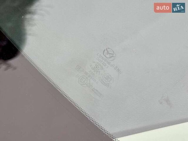 Белый Мазда CX-90, объемом двигателя 3.3 л и пробегом 33 тыс. км за 36000 $, фото 28 на Automoto.ua