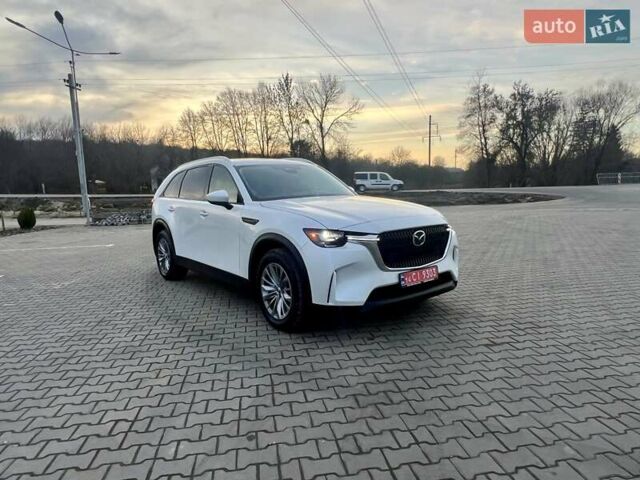 Белый Мазда CX-90, объемом двигателя 3.28 л и пробегом 11 тыс. км за 32999 $, фото 3 на Automoto.ua