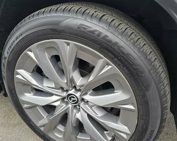Белый Мазда CX-90, объемом двигателя 3.3 л и пробегом 10 тыс. км за 39800 $, фото 1 на Automoto.ua