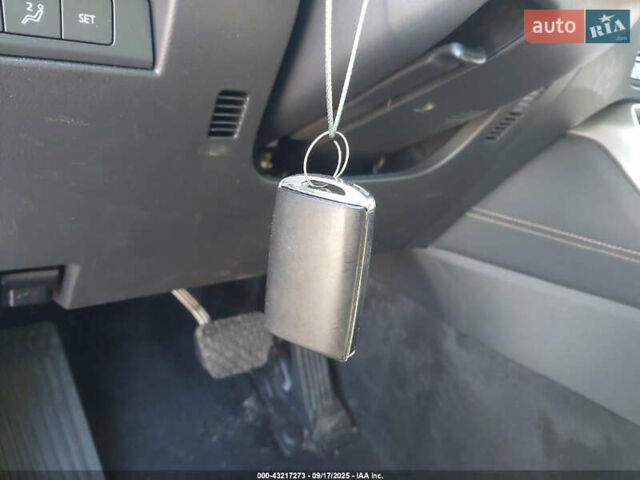 Мазда CX-90 2024 у Києві на Automoto.ua Білий Мазда CX-90, об'ємом двигуна 3.3 л та пробігом 33 тис. км за 13800 $, фото 10 на Automoto.ua