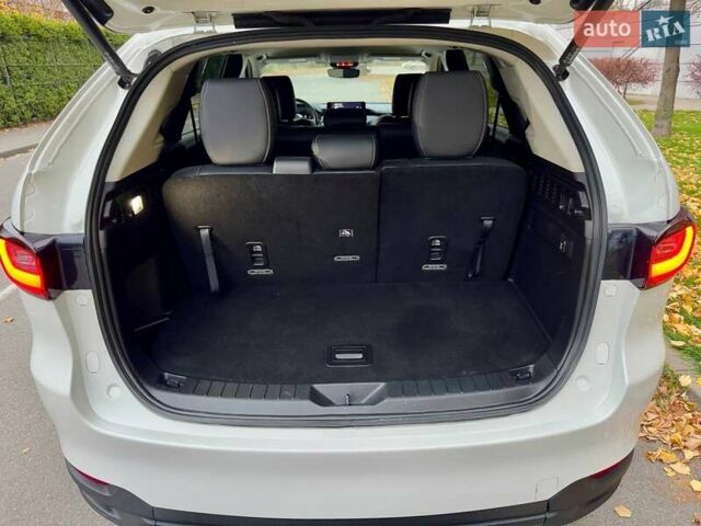 Белый Мазда CX-90, объемом двигателя 3.3 л и пробегом 33 тыс. км за 36000 $, фото 60 на Automoto.ua