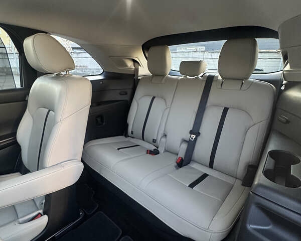 Білий Мазда CX-90, об'ємом двигуна 2.49 л та пробігом 33 тис. км за 39000 $, фото 14 на Automoto.ua