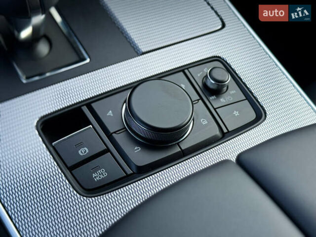 Белый Мазда CX-90, объемом двигателя 2.49 л и пробегом 17 тыс. км за 39850 $, фото 43 на Automoto.ua