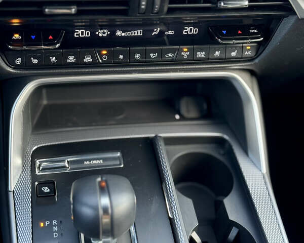 Белый Мазда CX-90, объемом двигателя 2.49 л и пробегом 17 тыс. км за 39850 $, фото 91 на Automoto.ua
