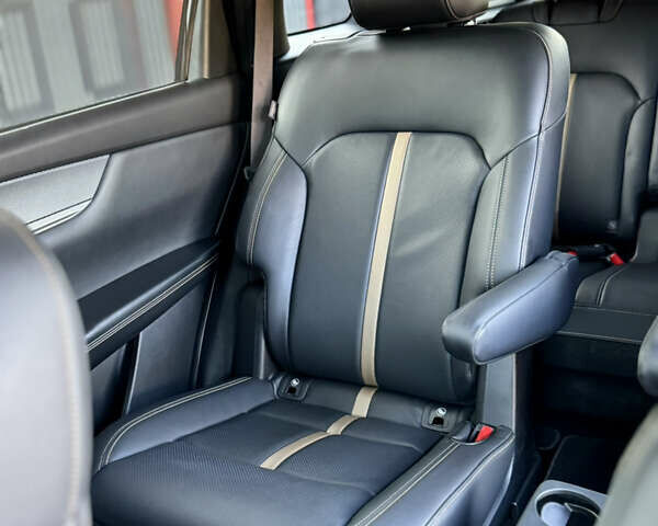 Белый Мазда CX-90, объемом двигателя 2.49 л и пробегом 17 тыс. км за 39850 $, фото 54 на Automoto.ua