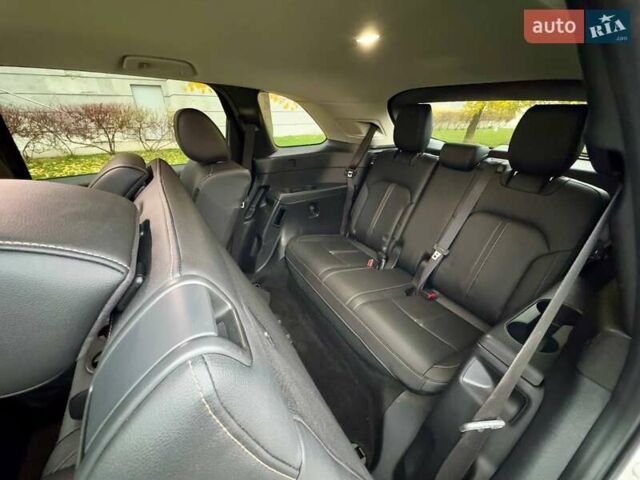 Белый Мазда CX-90, объемом двигателя 3.3 л и пробегом 33 тыс. км за 36000 $, фото 40 на Automoto.ua