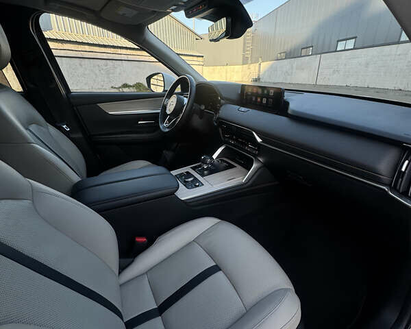 Білий Мазда CX-90, об'ємом двигуна 2.49 л та пробігом 33 тис. км за 39000 $, фото 25 на Automoto.ua