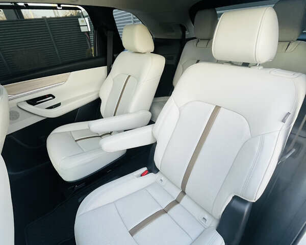 Белый Мазда CX-90, объемом двигателя 3.28 л и пробегом 2 тыс. км за 42999 $, фото 13 на Automoto.ua