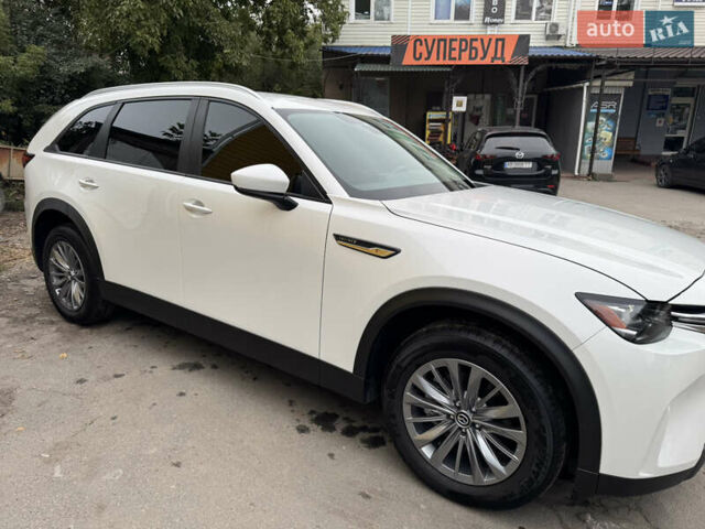 Мазда CX-90 2024 в Тульчине на Automoto.ua Белый Мазда CX-90, объемом двигателя 3.28 л и пробегом 9 тыс. км за 44500 $, фото 10 на Automoto.ua