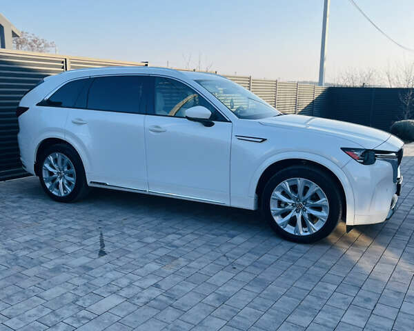 Белый Мазда CX-90, объемом двигателя 3.28 л и пробегом 2 тыс. км за 42999 $, фото 4 на Automoto.ua