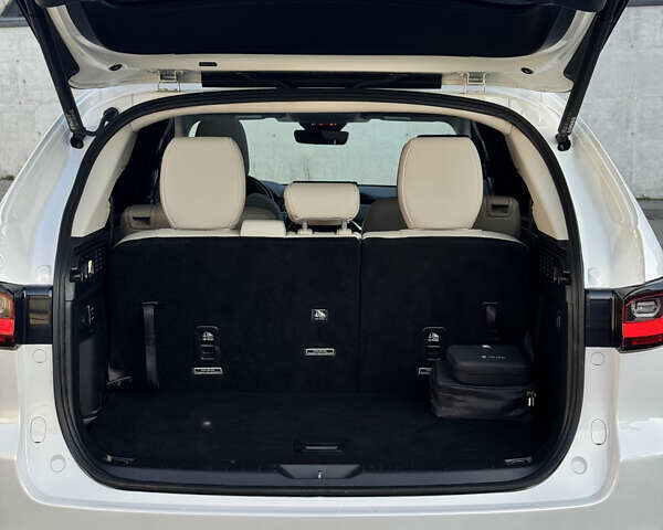 Білий Мазда CX-90, об'ємом двигуна 2.49 л та пробігом 33 тис. км за 39000 $, фото 22 на Automoto.ua