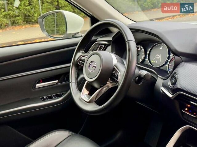 Белый Мазда CX-90, объемом двигателя 3.3 л и пробегом 33 тыс. км за 36000 $, фото 48 на Automoto.ua