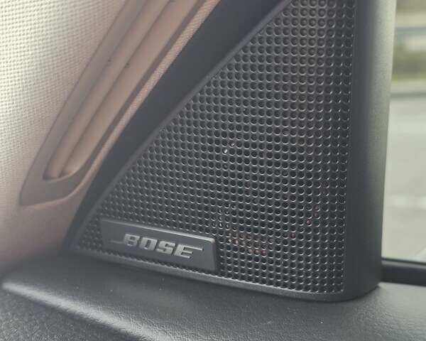 Белый Мазда CX-90, объемом двигателя 3.3 л и пробегом 10 тыс. км за 39800 $, фото 3 на Automoto.ua