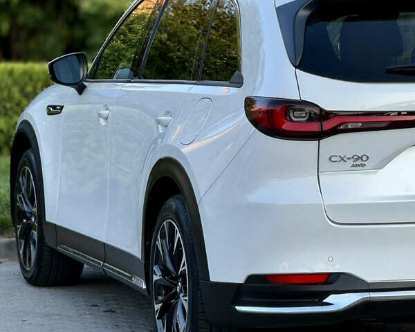 Белый Мазда CX-90, объемом двигателя 2.49 л и пробегом 17 тыс. км за 39850 $, фото 22 на Automoto.ua