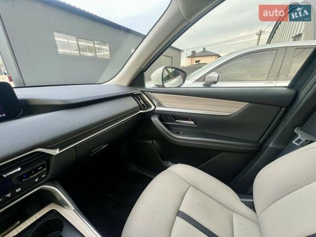 Белый Мазда CX-90, объемом двигателя 3.28 л и пробегом 11 тыс. км за 32999 $, фото 45 на Automoto.ua