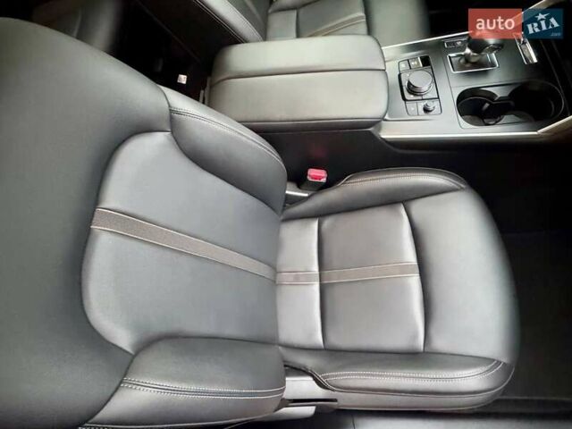 Белый Мазда CX-90, объемом двигателя 3.3 л и пробегом 33 тыс. км за 36000 $, фото 47 на Automoto.ua