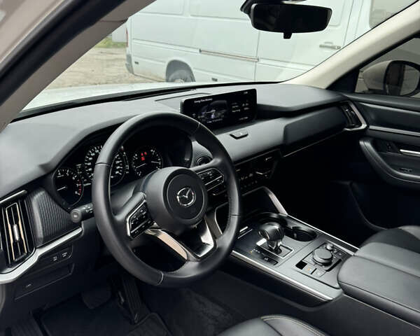 Мазда CX-90 2024 в Тульчине на Automoto.ua Белый Мазда CX-90, объемом двигателя 3.28 л и пробегом 9 тыс. км за 44500 $, фото 27 на Automoto.ua