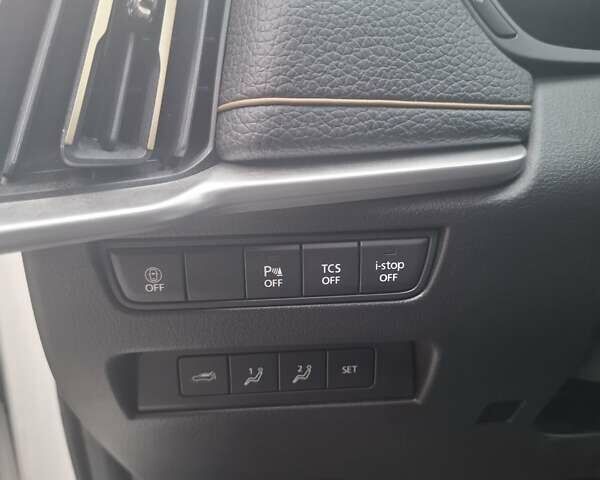 Мазда CX-90 2024 в Днепре (Днепропетровске) на Automoto.ua Белый Мазда CX-90, объемом двигателя 3.28 л и пробегом 8 тыс. км за 39300 $, фото 20 на Automoto.ua