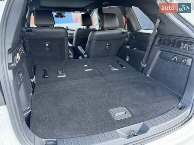 Белый Мазда CX-90, объемом двигателя 2.49 л и пробегом 17 тыс. км за 39850 $, фото 65 на Automoto.ua