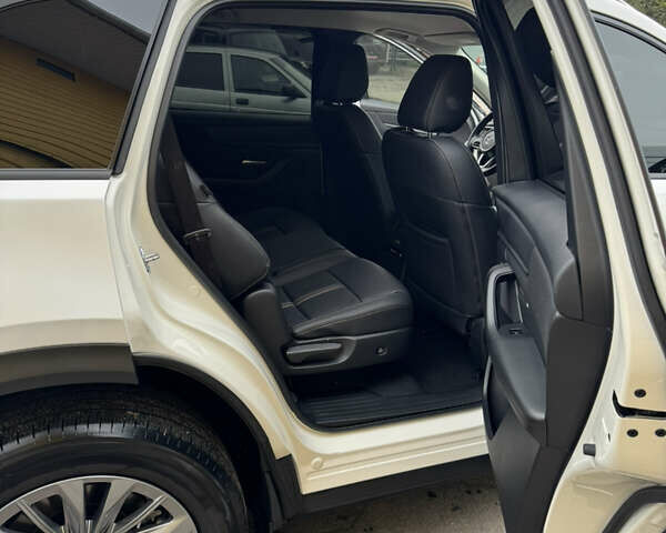 Мазда CX-90 2024 в Тульчине на Automoto.ua Белый Мазда CX-90, объемом двигателя 3.28 л и пробегом 9 тыс. км за 44500 $, фото 18 на Automoto.ua