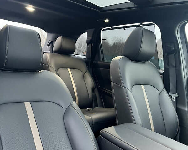 Белый Мазда CX-90, объемом двигателя 3.28 л и пробегом 10 тыс. км за 43000 $, фото 16 на Automoto.ua