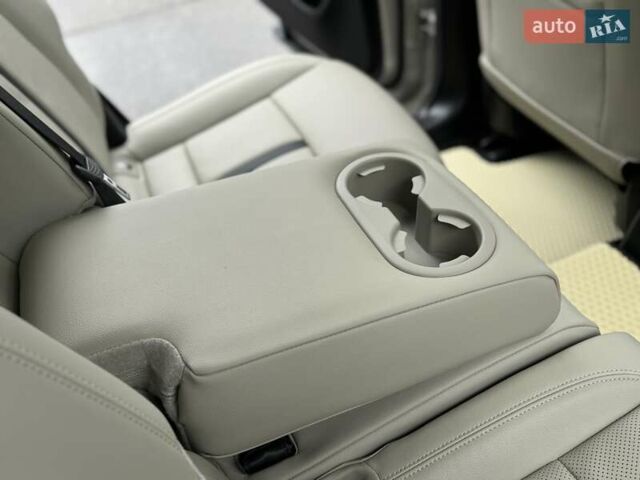 Бежевый Мазда CX-90, объемом двигателя 3.28 л и пробегом 51 тыс. км за 45000 $, фото 62 на Automoto.ua