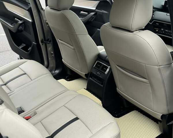 Бежевый Мазда CX-90, объемом двигателя 3.28 л и пробегом 51 тыс. км за 45000 $, фото 61 на Automoto.ua