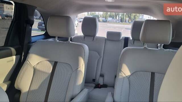 Мазда CX-90 2024 в Киеве на Automoto.ua Бежевый Мазда CX-90, объемом двигателя 2.49 л и пробегом 5 тыс. км за 47000 $, фото 11 на Automoto.ua