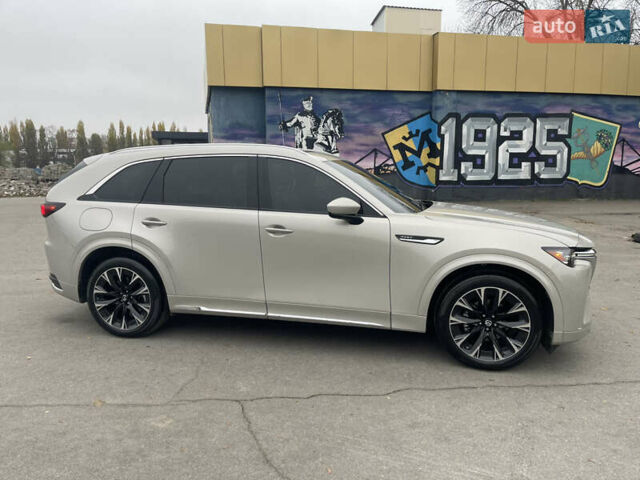 Бежевий Мазда CX-90, об'ємом двигуна 2.5 л та пробігом 5 тис. км за 47000 $, фото 4 на Automoto.ua